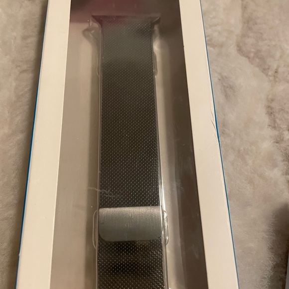 New 42MM Apple Mesh Watch Band, Matching Cover & Screen Protector - by WithIt - Picture 3 of 7